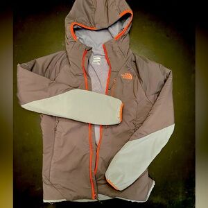 The North Face Women’s Hooded Jacket Medium